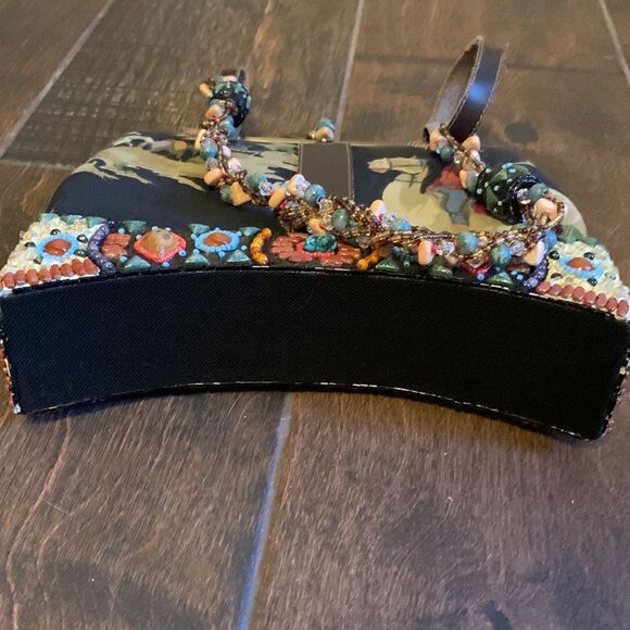 Mary Francis Happy Trails beaded kisslock frame shoulder bag - Picture 10 of 10